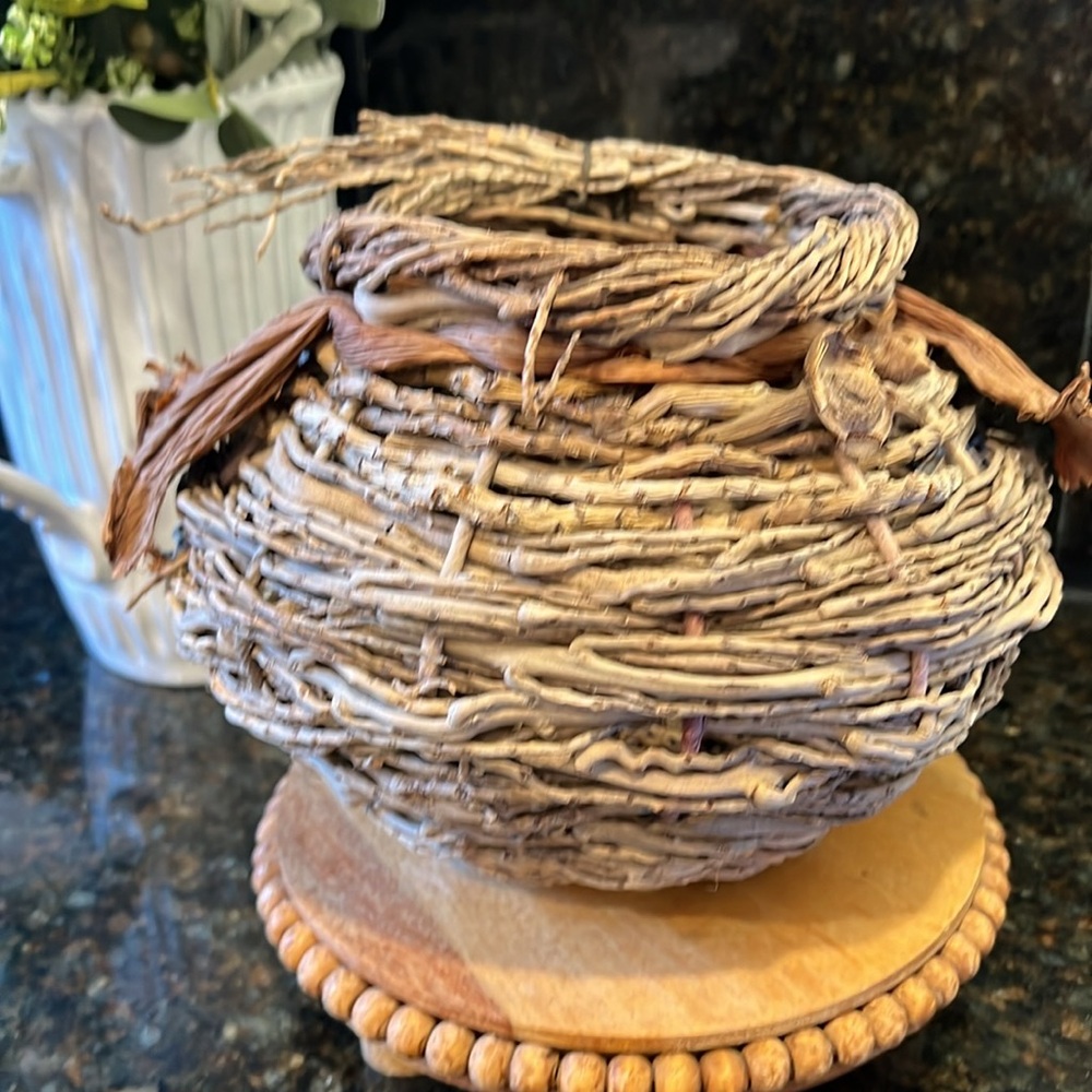Hand Woven Palm Fiber Art Nest Basket - Picture 6 of 11